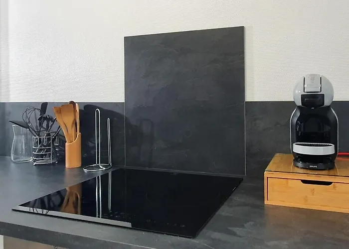 Proche De L'abbaye-aux-dames