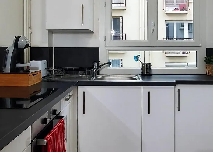 Proche De L'abbaye-aux-dames Apartamento